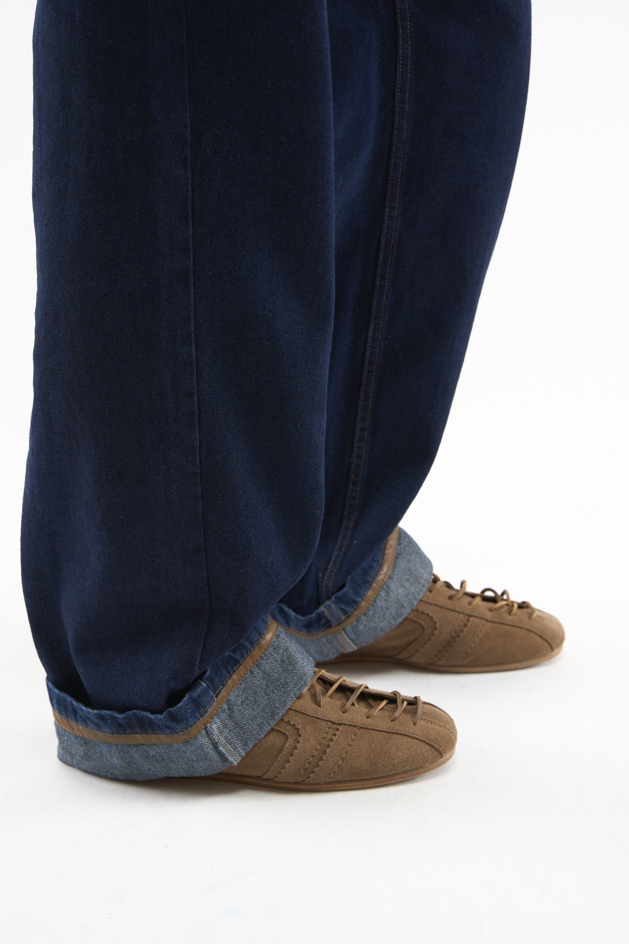 Iconic Suede Brown Shoes
