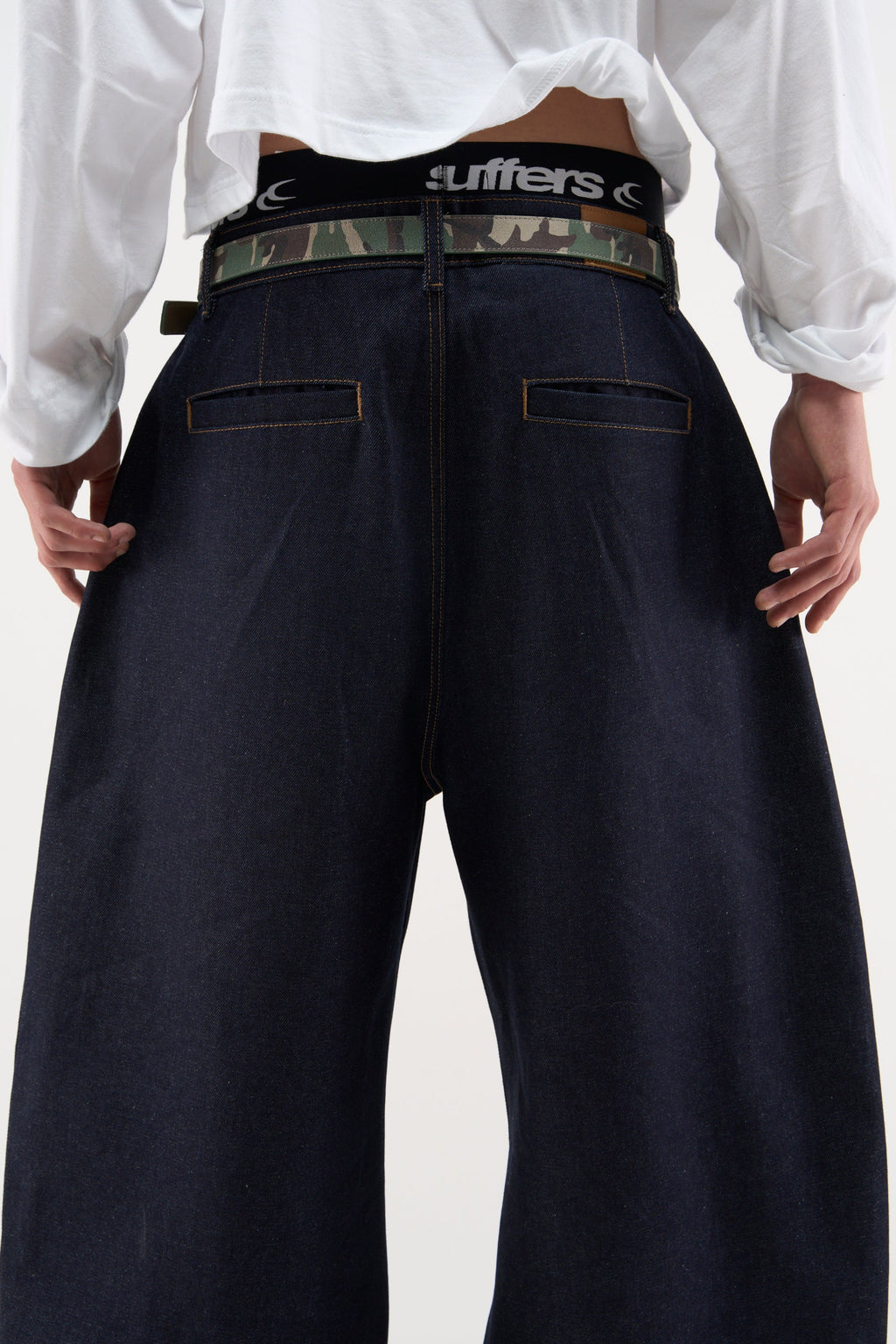 Shell Dark Pants