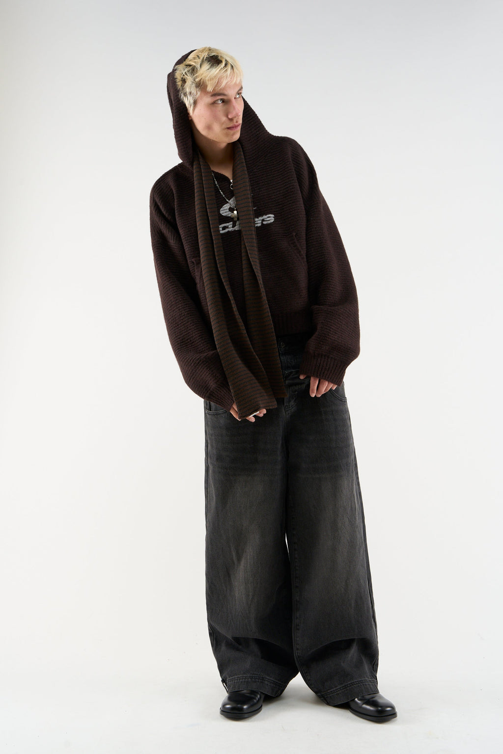 Roots Brown Knit Zipper