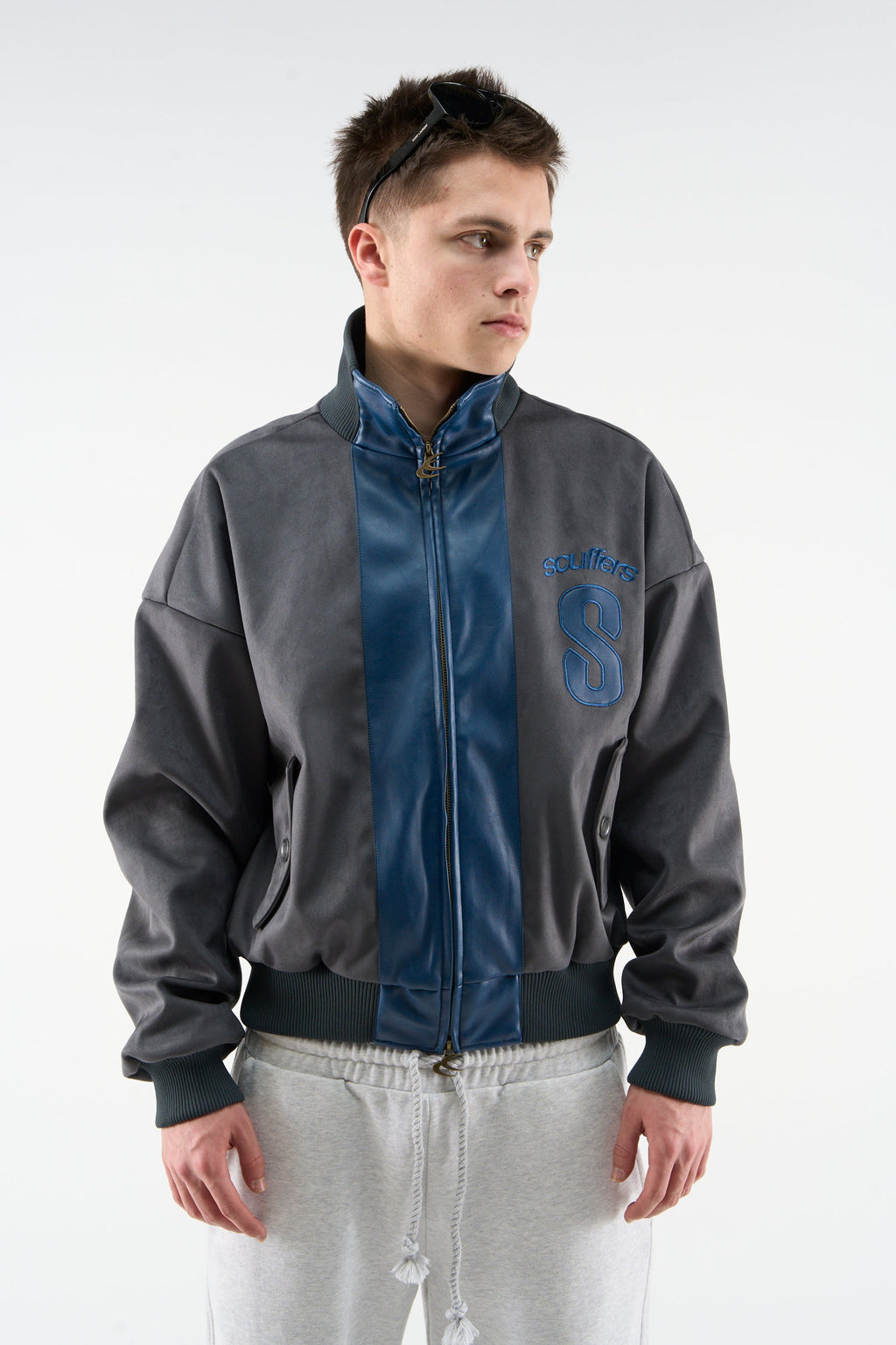 Pool Navy Zipper