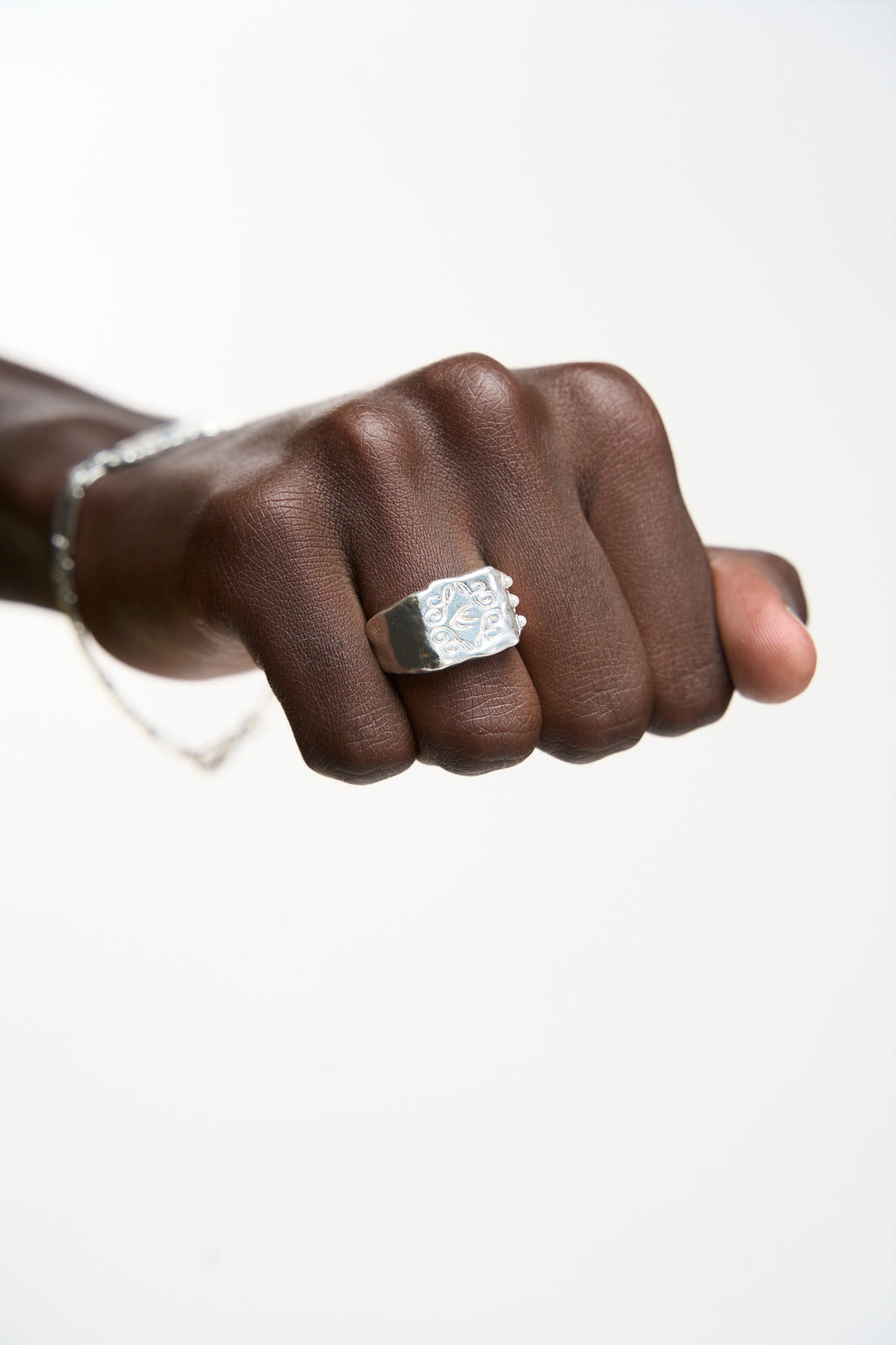 Love AG Ring