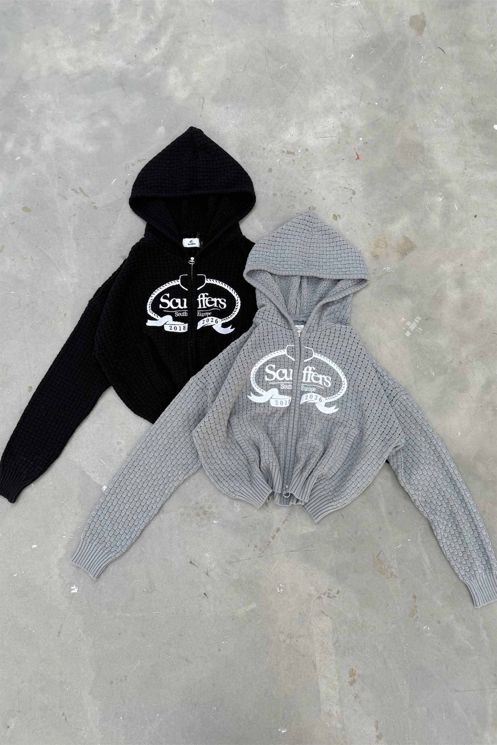 South Europe Light Grey Knit Zipper