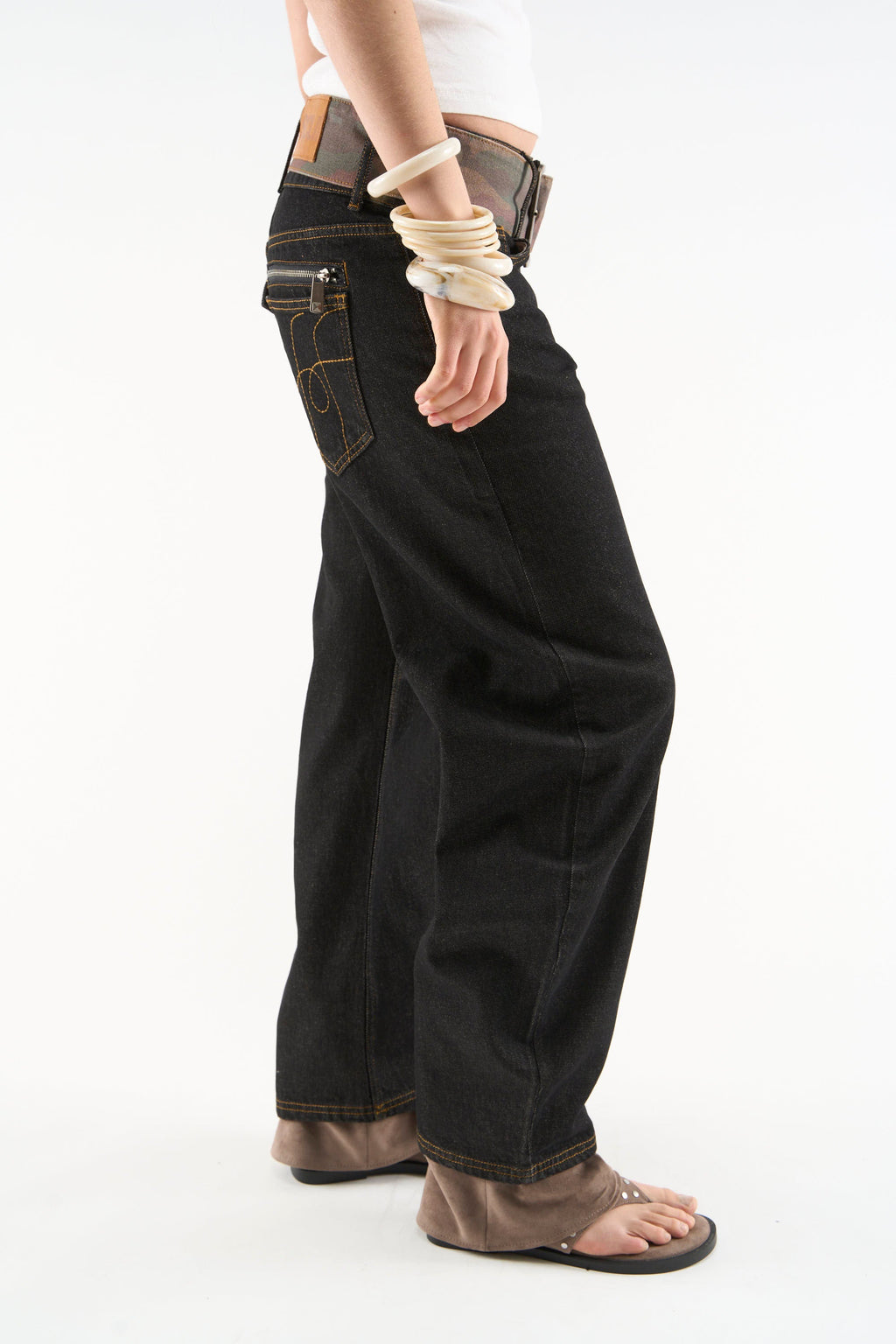 New Silvons Brown Pants
